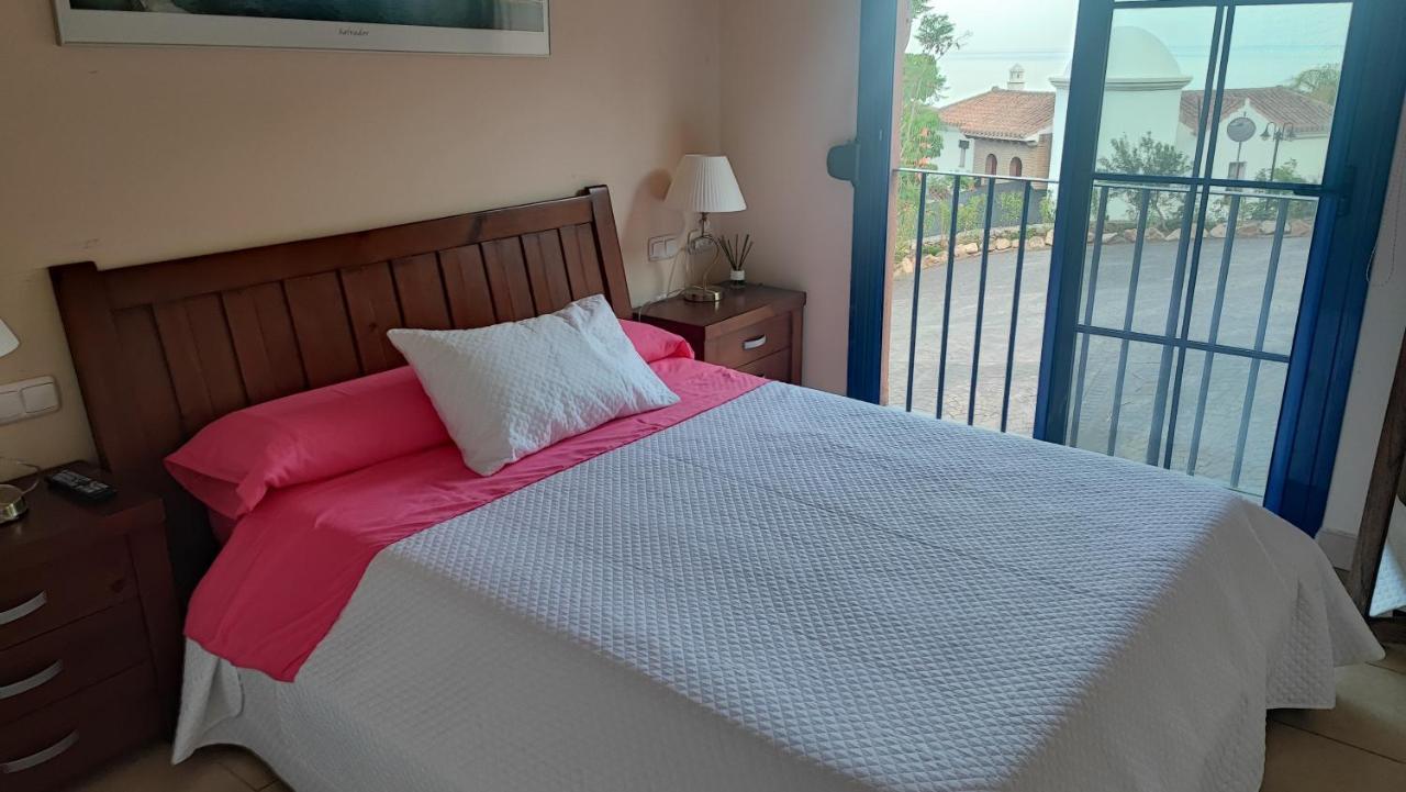 Vista Bahia Con Piscinas, Parking Y Terraza La Herradura (Granada) Exterior photo