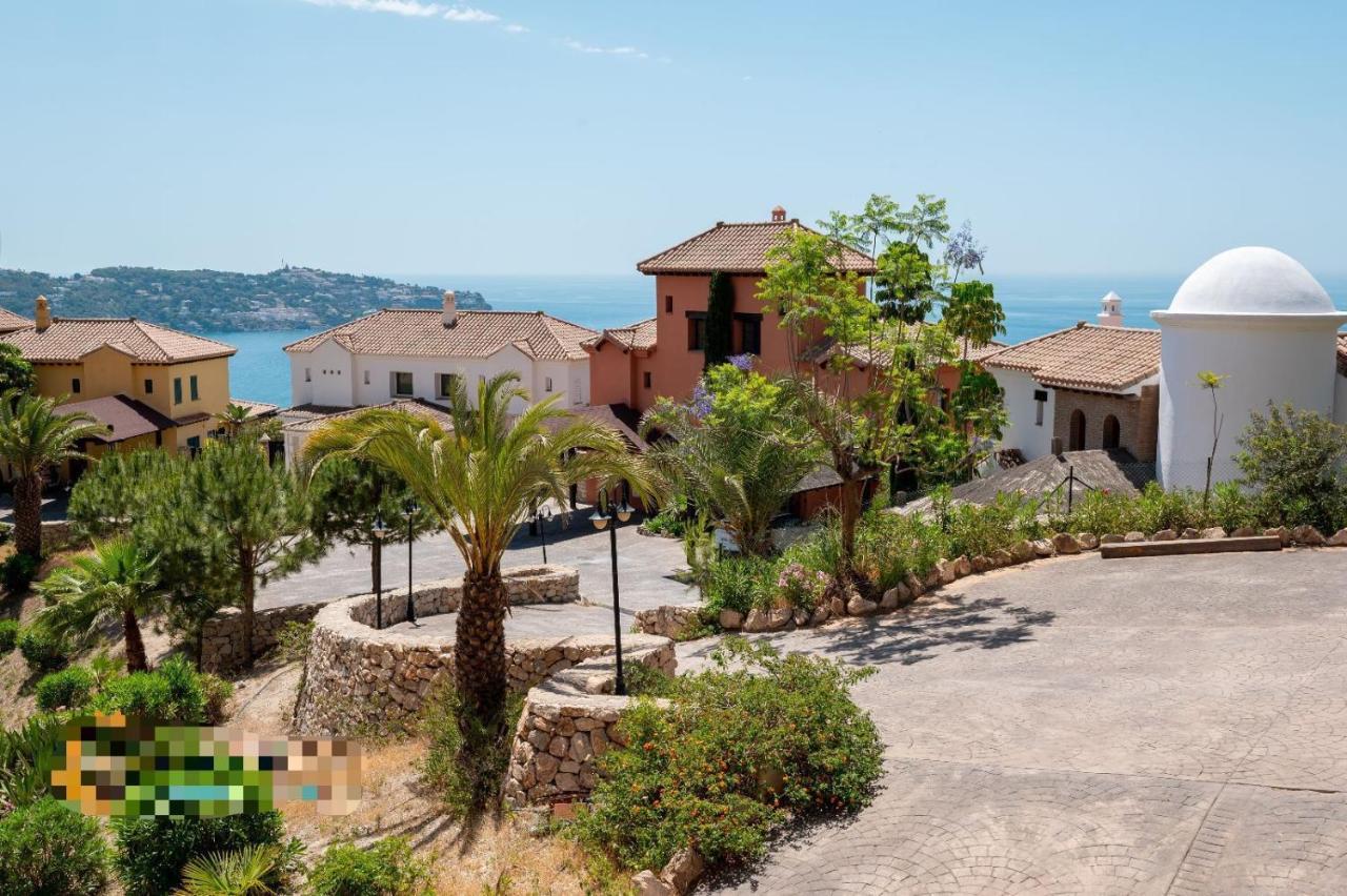 Vista Bahia Con Piscinas, Parking Y Terraza La Herradura (Granada) Exterior photo
